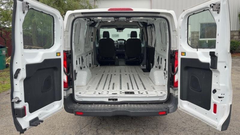 ford transit van 2018 1FTYE1ZM9JKB09465 image ford transit van 2018 1FTYE1ZM9JKB09465 image